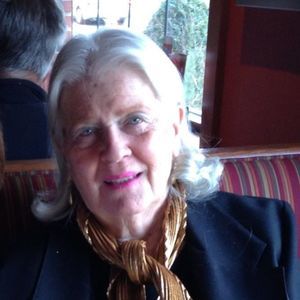 Meet your Posher, Liz